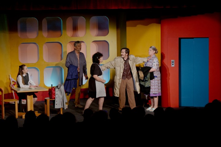 Eine Leiche auf der Flucht – TheaterWärch Stans